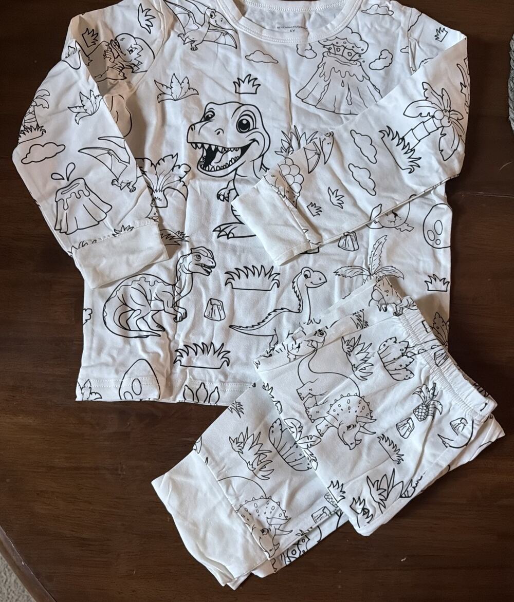 Dinosaur-themed, DIY "color-your-own" children's pajama set Kids 6
